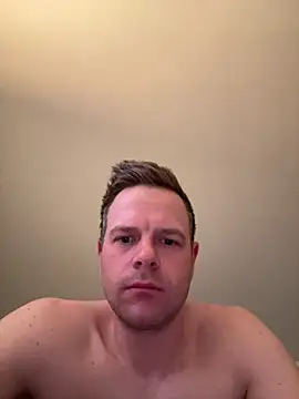 Danii0790 live sex cam