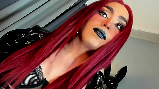 dominaaurumxxx (T young) - I ​need ​a ​SLUTTY ​BOTTOM ​to ​breed .