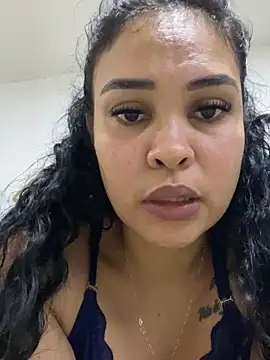 FOX_LATINA live sex cam