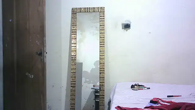 lorraine2036 (T young) - big cum !ZAP NO PERFIL