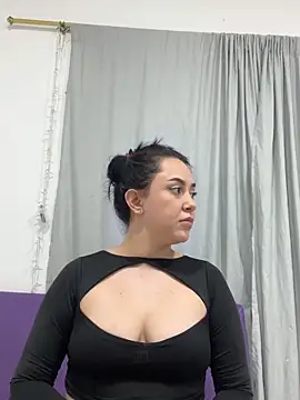 craziness_street (Ask my age) - Suck dick 2min