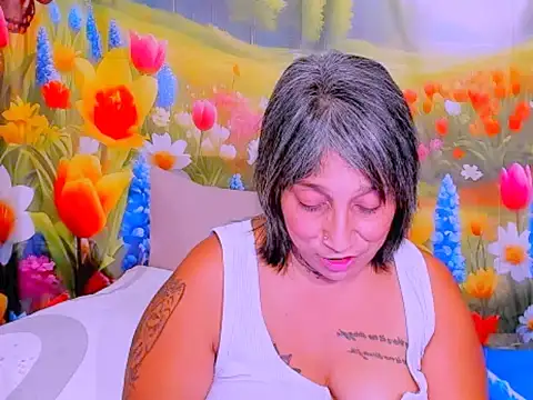 indianroxy - Indianroxy's free webcam - UK Sex Cams