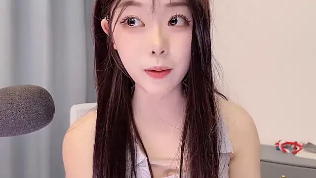 美女smalldaisy在线直播