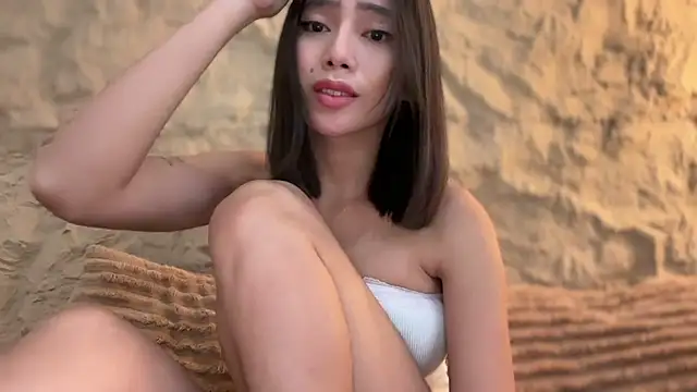 GenesisCastillano live sex cam