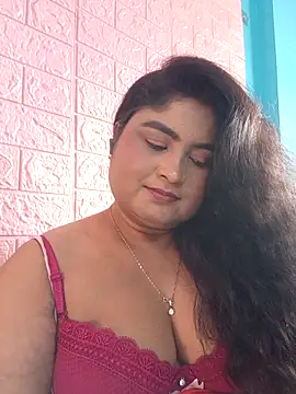 hornyriyanka - Hornyriyanka's free webcam