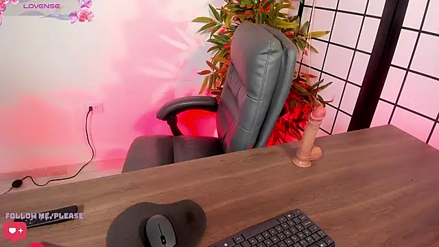 antonella_moretti_ - Antonella_Moretti_'s free webcam