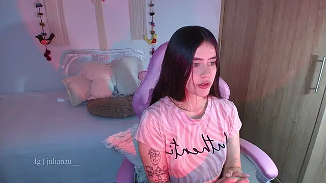 iriswest_ - Iriswest_'s free webcam