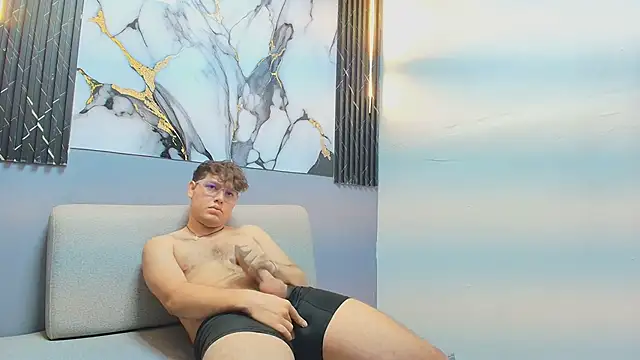 paulo_parker2 - PAULO_PARKER2's free webcam - UK Sex Cams