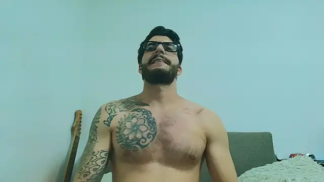 thomas_gun live sex cam