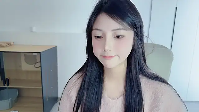 美女HaagenDazs_在线直播