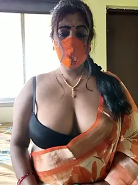 poly_bhabi (F milf) - Boobs bouncing