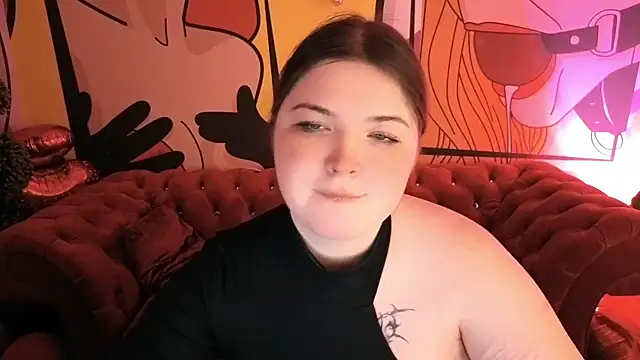 rosiemoons - RosieMoons's free webcam