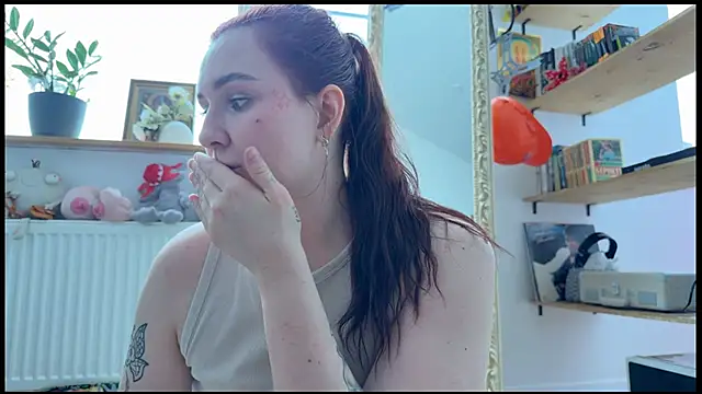 auriktrix - AurikTrix's free webcam