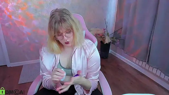 luna_c0ra - Luna_c0ra's free webcam