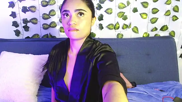 angie_boo1 - Angie_boo1's free webcam