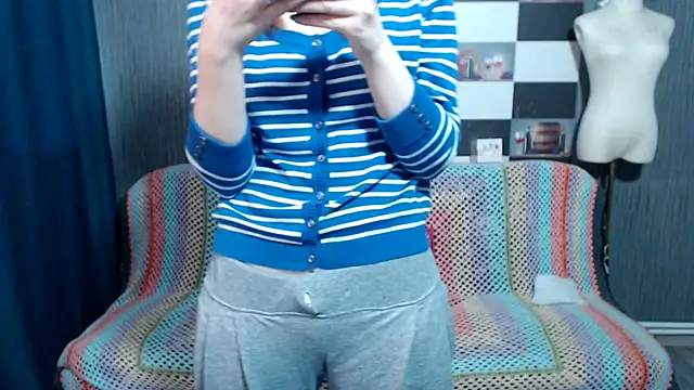 pa1e_pr1ncess - Pa1e_pr1ncess's free webcam - UK Sex Cams