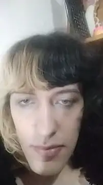 makimorningstar (T young) - Love me