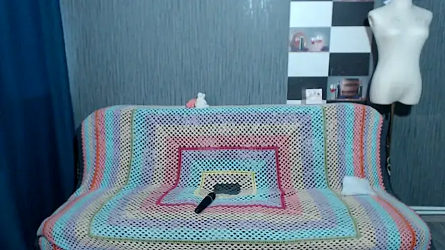 pa1e_pr1ncess - Pa1e_pr1ncess's free webcam - UK Sex Cams