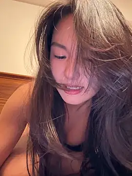 美女BeiBeiiiii在线直播