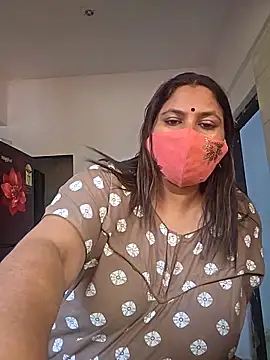 MOM-SUN-COUPLE Live Webcam on Stripchat