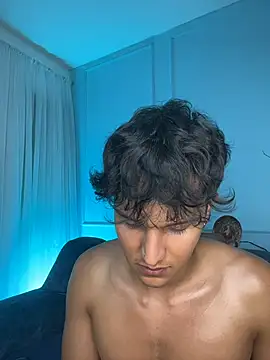 leo_savage_ (M young) - masturbate