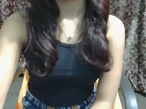 adorable_ayesha (F young) - Ye lo 2000 aaj shopping karlo meri doll