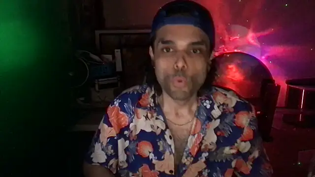 kungfupanda001 - KungFuPanda001's free webcam - UK Sex Cams