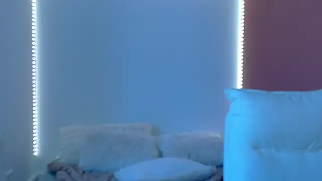 anaayss_ - Anaayss_'s free webcam - UK Sex Cams