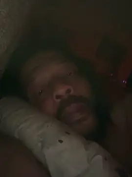 magic_man1085 webcam