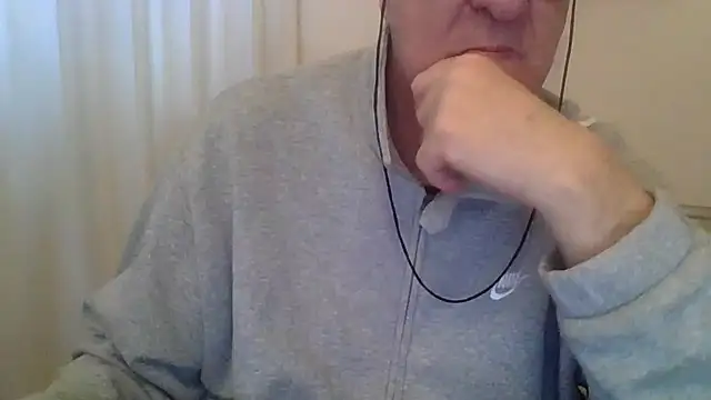 anonimo7735 - ANONIMO7735's free webcam - UK Sex Cams