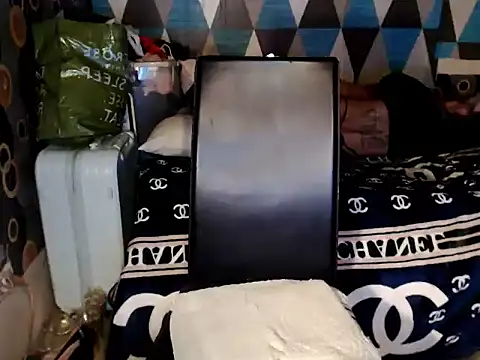 Savannah_Cock live sex cam