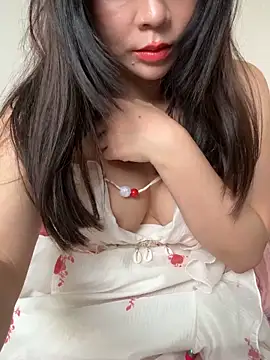 美女miaomijiang在线直播