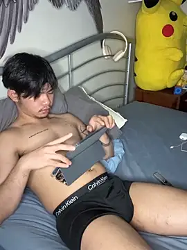 Asiantwunk live sex cam