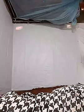 bigass-69 - BigAss-69's free webcam