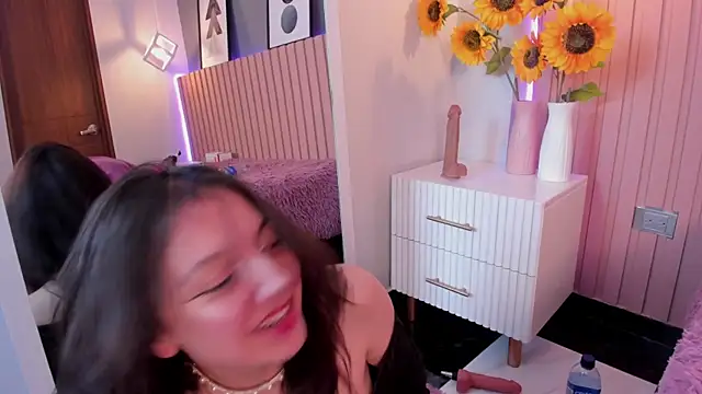 nina_ford - Nina_Ford's free webcam