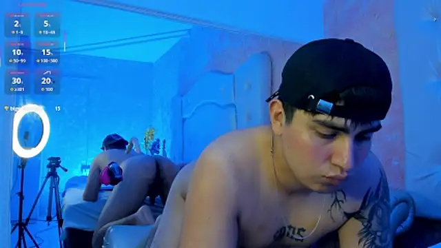 thomasthundr - ThomasThundr's free webcam