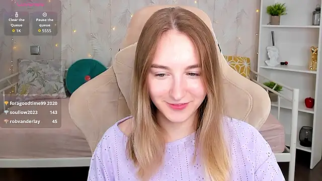 shy_polly - Shy_Polly's free webcam