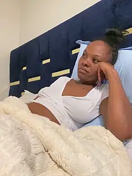 dellah27 - Dellah27's free webcam