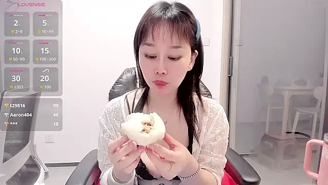 vivian-6 - Vivian-6's free webcam