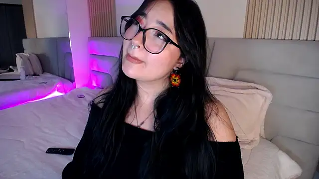 miss_loise - Miss_Loise's free webcam