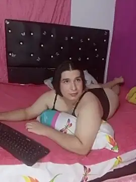 kaissydoll - Kaissydoll's free webcam - UK Sex Cams