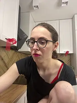 martiniiselenna - MartiniiSelenna's free webcam