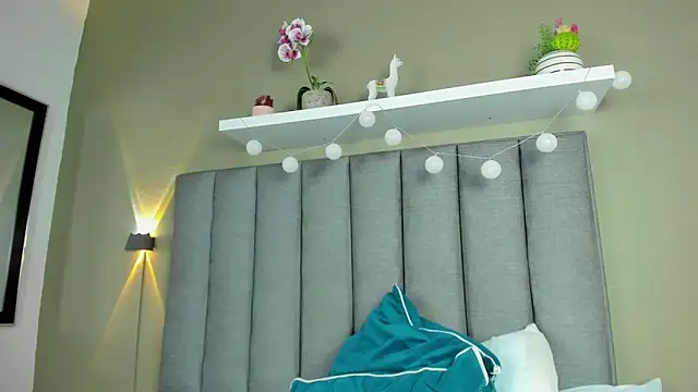 dalila30x - Dalila30x's free webcam