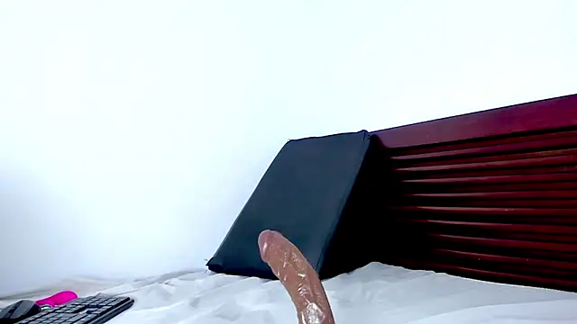 vanessa_saquirt - Vanessa_saquirt's free webcam