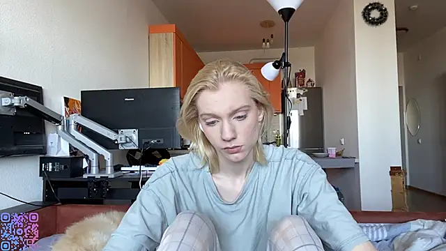 hirokomassengills - HirokoMassengills's free webcam