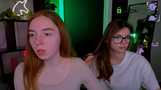 mia_bamby1 - Mia_bamby1's free webcam