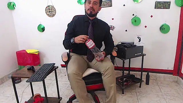 kalethbigdick - KalethBigDick's free webcam