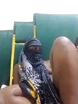 chocolate-puss - Chocolate-puss's free webcam