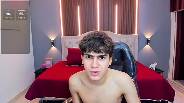 tommy18__ - Tommy18__'s free webcam