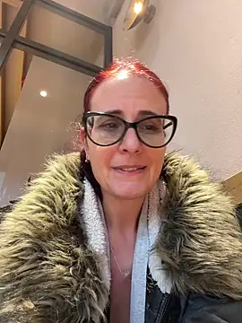 natakitten (F milf) - Show&Slap pussy in public,LT🎥